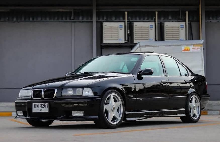 รถ BMW 325i ปี1995 ราคาย่อมเยา