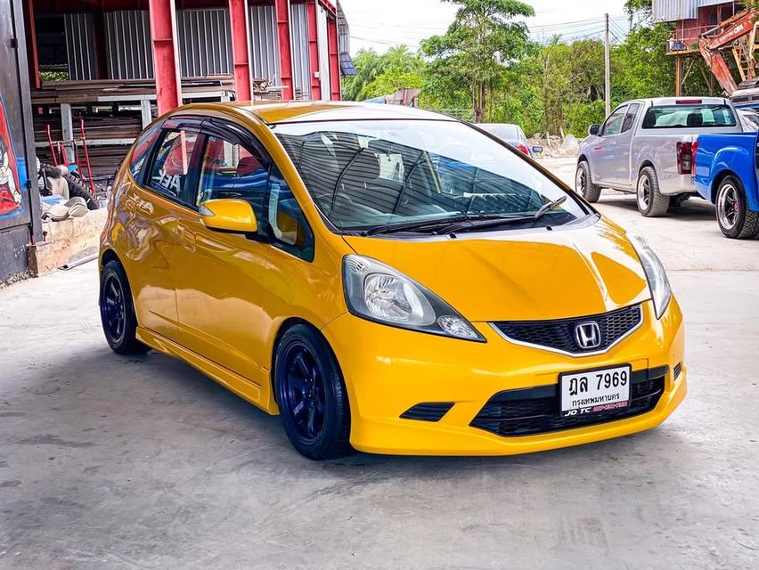 Honda Jazz ปี 2010 SV ขายถูก 2