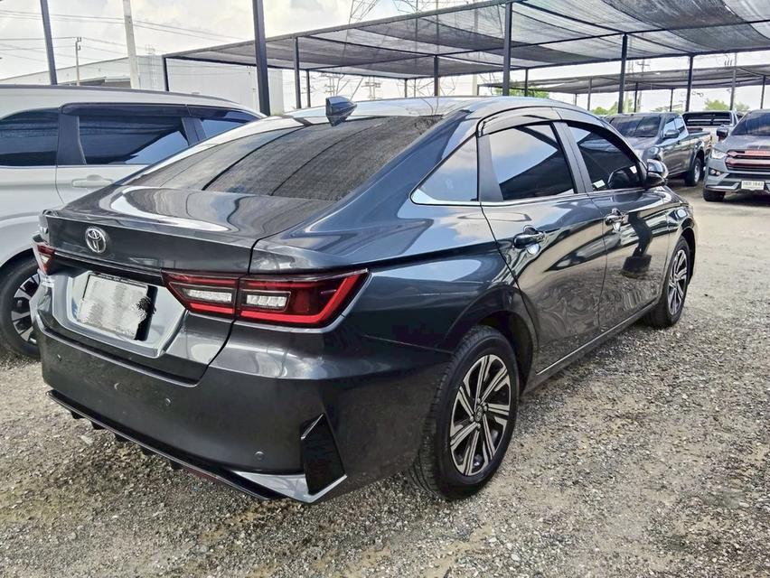 Toyota Yaris Ativ 1.2 Premium A/T รูปที่ 3