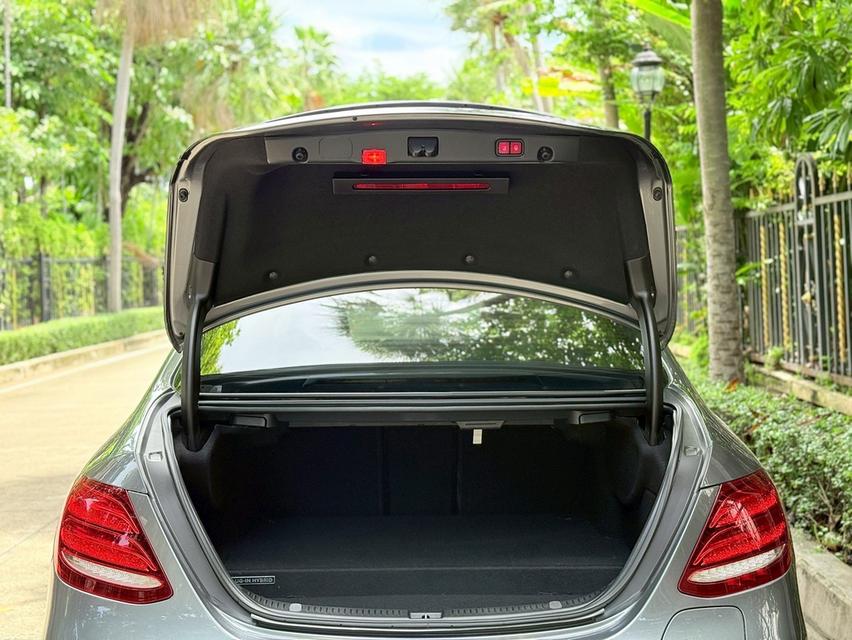 รหัสรถ PJP3013 2018 MERCEDES-BENZ E350e AMG Dynamic 18