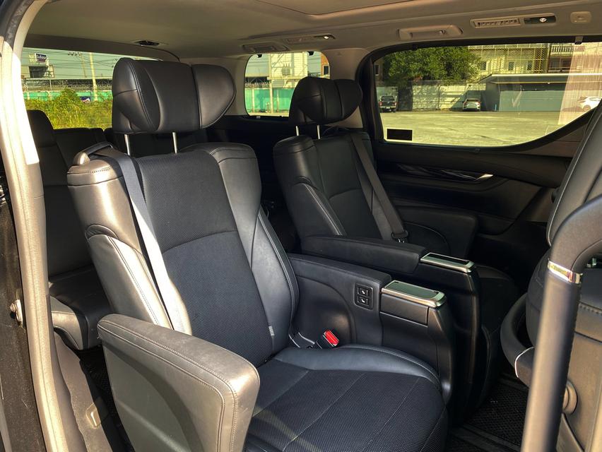 Toyota Vellfire 2.5 ZG Edition MNC ปี 2018 เลขไมล์ 42,xxx km. 12