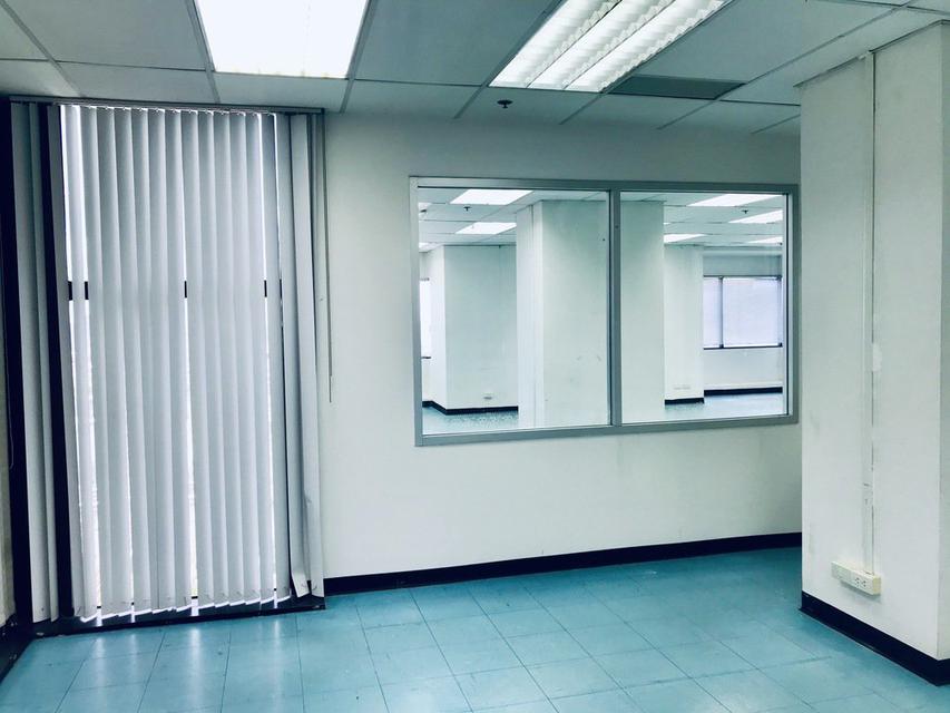 ให้เช่า Office For Rent อาคาร สินสาธร ทาวเวอร์ 75,000 บาท/เดือน
