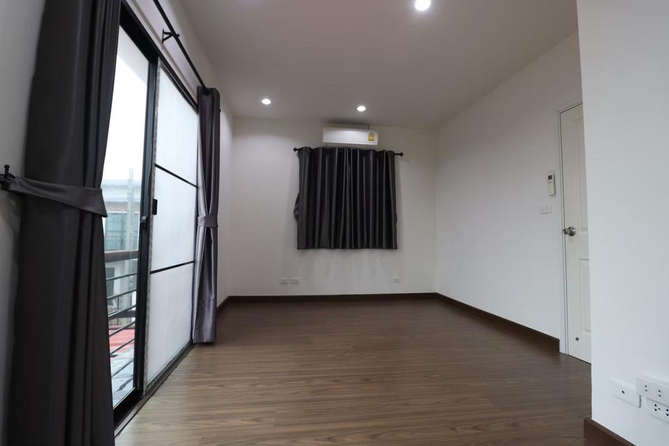 โครงการเนเชอร่า เทรนด์ รัตนาธิเศร์–ราชพฤกษ์ 📍 โครงการ เนเชอร่า เทรนด์ รัตนาธิเศร์–ราชพฤกษ์ จ.นนทบุรี 🏠 ทาวน์โฮม 2 ชั้น หลังมุม 📐 ที่ดิน 30 ตารางวา 7