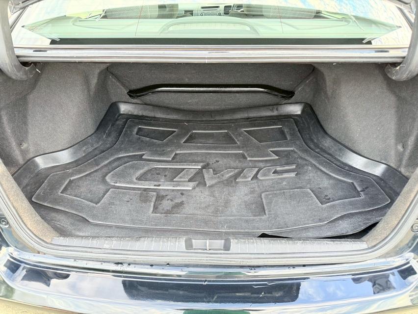  Honda Civic 2010 AT 12
