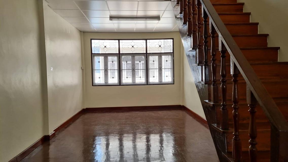 อาคารพาณิชย์ ซอยจันทน์ 21 5