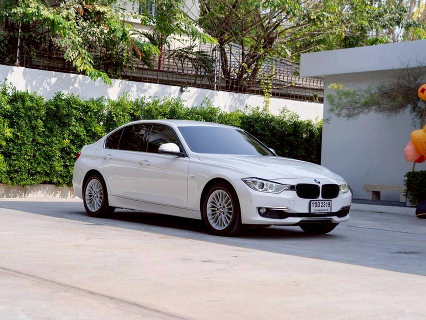 BMW 320i Luxury ปี 2015 จด 2017 ♨️ #ประกันเครื่องเกียร์3ปี3หมื่นkm รูปที่ 5