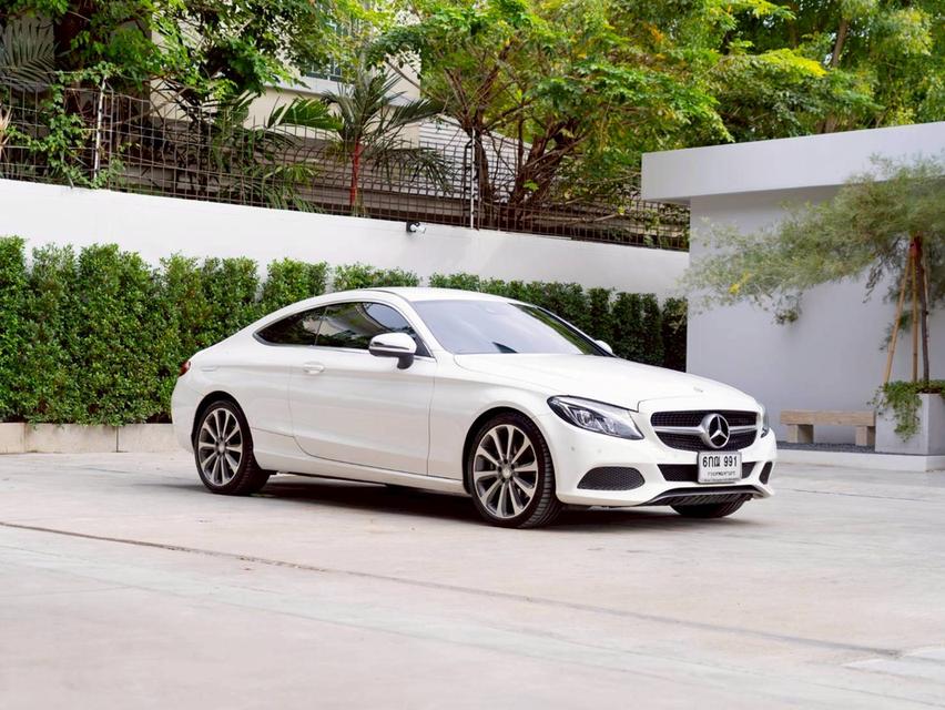 Mercedes Benz C250 Coupe Sport ปีจด 2017 8