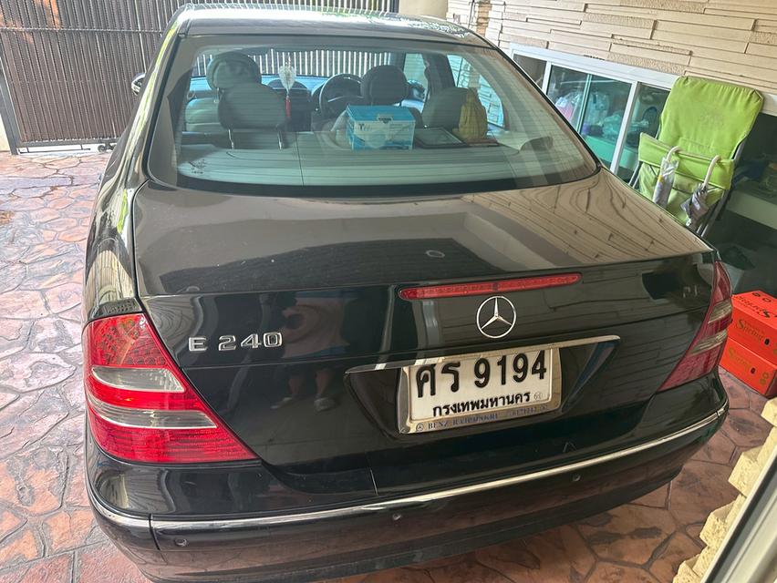 ขายรถเบนซ์​มือสอง​ รถบ้านใช้งานมือเดียวเป็นรุ่นนำเข้า​ จดทะเบียน​ปี2548 ​​รุ่น​E240WDB211​ สีดำ. 3