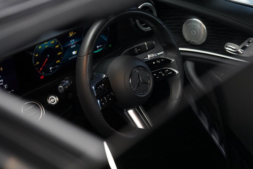 Benz E300e AMG dynamic (Facelift) 2021 สีเทา ไมล์ 38,xxx กิโล รถเซอร์วิสศูนย์ตลอด รูปที่ 9