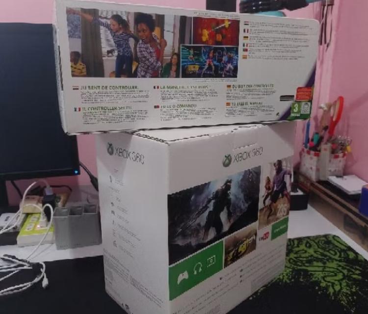 เครื่องเล่นเกม Xbox Slim E 250GB พร้อมลงเกมส์เต็มความจุ 48 เกมส์ 2