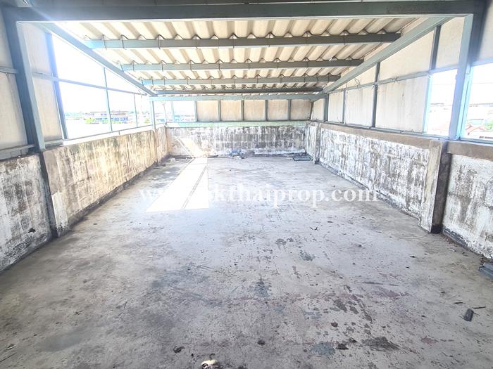 อาคารพาณิชย์ 4.5 ชั้น ติดถนนเอกชัย บางขุนเทียน 11