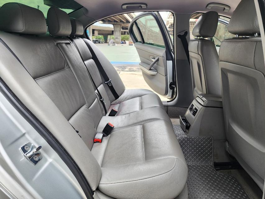 BMW 318i 2.0 E90 AT ปี 2008 14