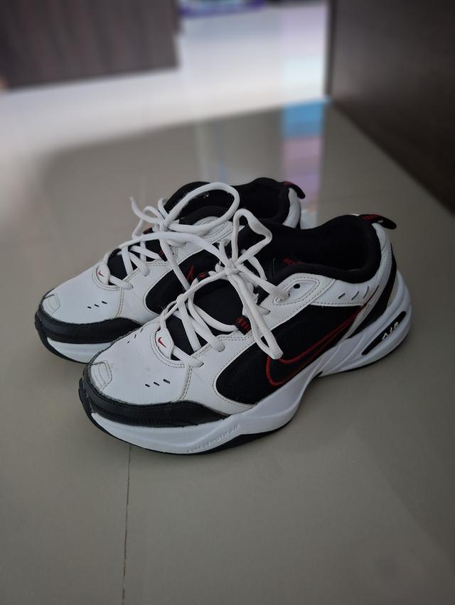 รองเท้าNike Air Monarch IV รูปที่ 5