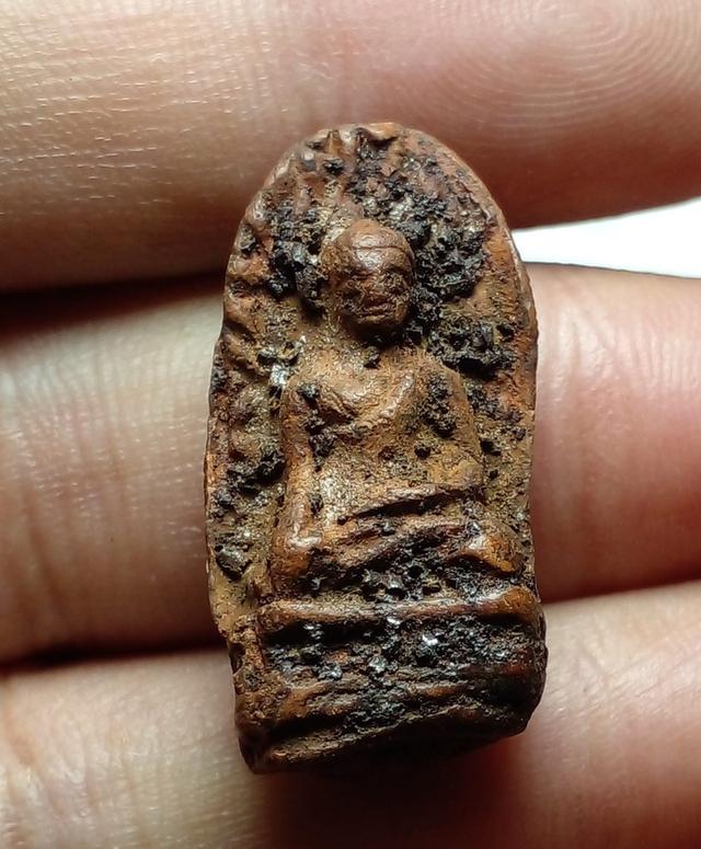 พระรอด ลำพูน พระบ้านสะสม