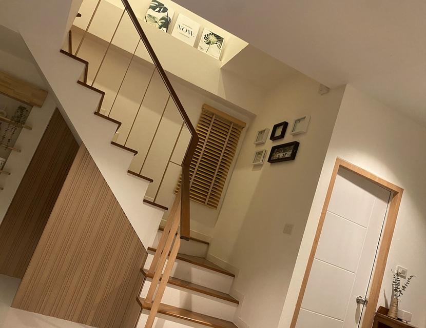 ขายบ้านมือสองสภาพใหม่เอี่ยม พร้อมอยู่ เดินทางสะดวก บนทำเลศักยภาพ 7