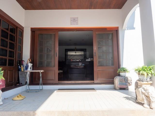 PB5380 ขายบ้าน เนื้อที่ 256 ตรว. ซอยเสรีไทย59 หมู่บ้านนวธานี หันหน้าทิศใต้ ใกล้มอเตอร์เวย์  15