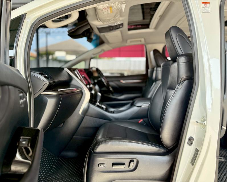 TOYOTA VELLFIRE 2.5 HYBRID ZR G 2018  11