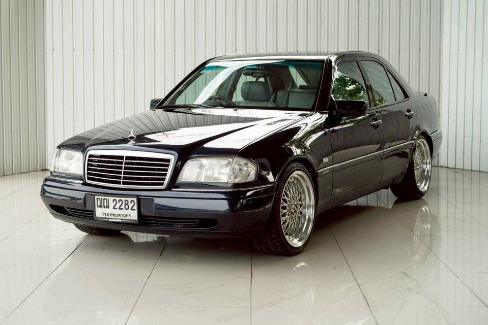 Benz C220 W202 Elegance ปี 1995