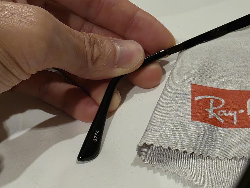 แว่นตา Rayban USA สวย เลแบน กันแดด อย่างดี เดิมๆ สภาพใหม่ๆ พร้อมกล่อง ขายตามสภาพ พร้อมส่ง รูปที่ 9