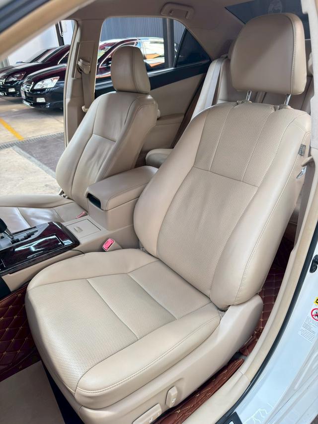 TOYOTA CAMRY 2.5HV DVD ปี 2013 10