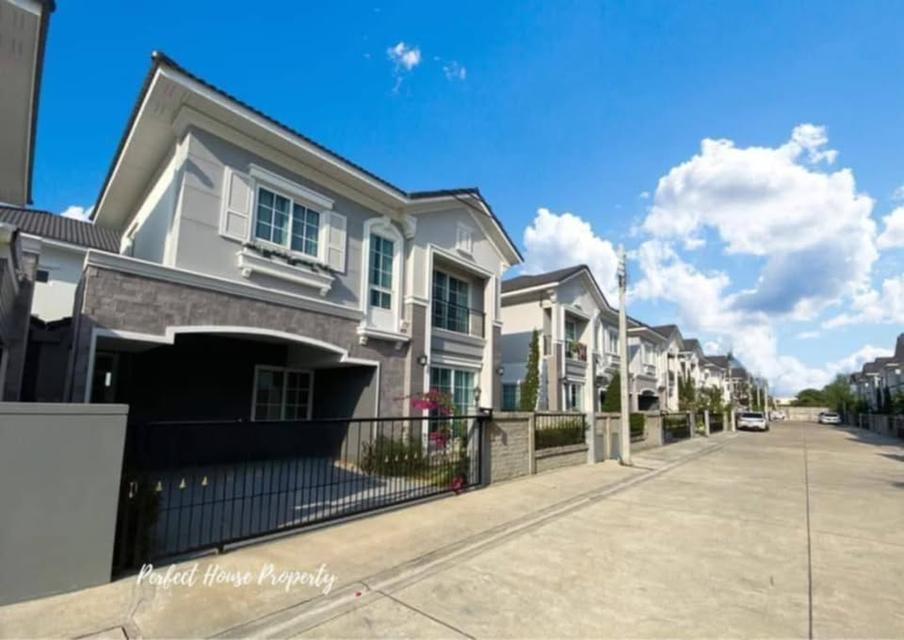  ขายด่วน! บ้านแฝด โกเด้น นีโอ2 รามอินทรา วงแหวน  สไตล์อังกฤษ  13
