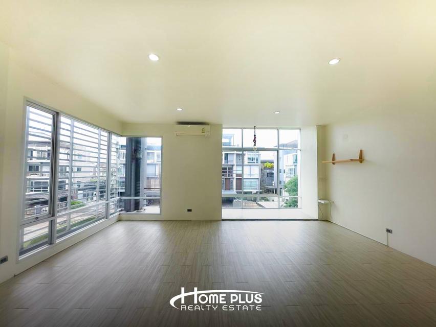 🏢 ขาย/เช่าโฮมออฟฟิศ 5 ชั้น บีสแควร์ พระราม 9–เหม่งจ๋าย ซอยสหการประมูล ถนนประชาอุทิศ 6