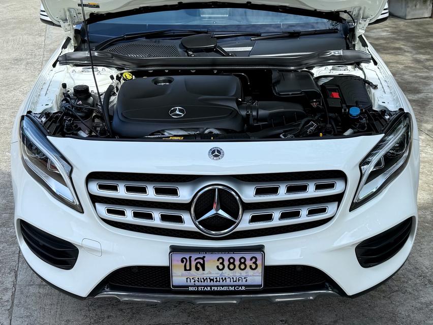 2020 BENZ GLA 250 AMG FACELIFT รถมือเดียวออกป้ายแดง รถวิ่งน้อย เข้าศูนย์ทุกระยะ รถไม่เคยมีอุบัติเหตุครับ 15