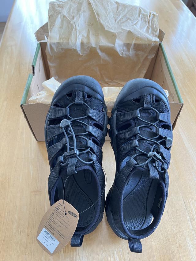 รองเท้าสุขภาพผู้หญิงKEEN  รุ่น Women's Newport H2 สี Triple Black Size 41 (26cm) 1