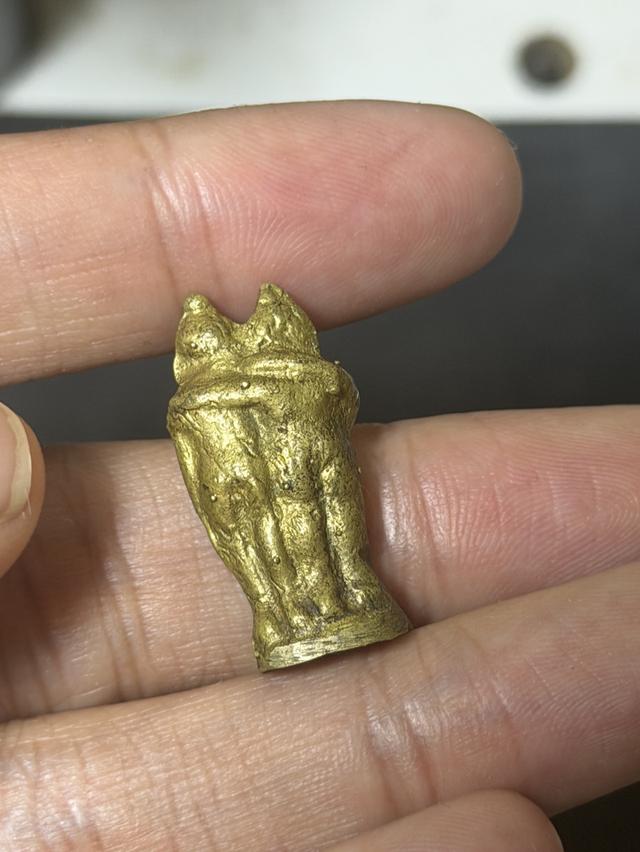 กันหาชาลี หลวงพ่อน้อย วัดบางไกรนอก ปี 2491 เนื้อโลหะผสม น้ำทองสวยมาก รูปย่อยที่ 2