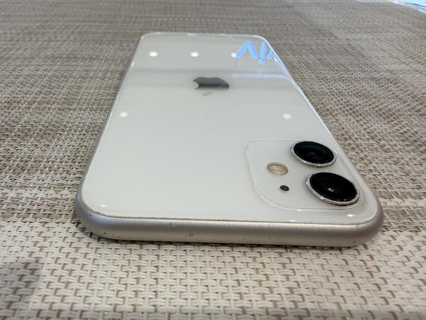 iPhone 11 128 หน้าจอมีตำหนิเล็กน้อยแต่เป็นจอแท้ รูปย่อยที่ 4