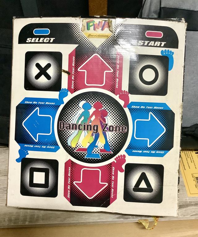 เพลย์2สภาพใช้งานได้ปกติดี+เหมาเกมเพลย์12เครื่อง,จอย,อุปกรณ์ต่างๆ 14