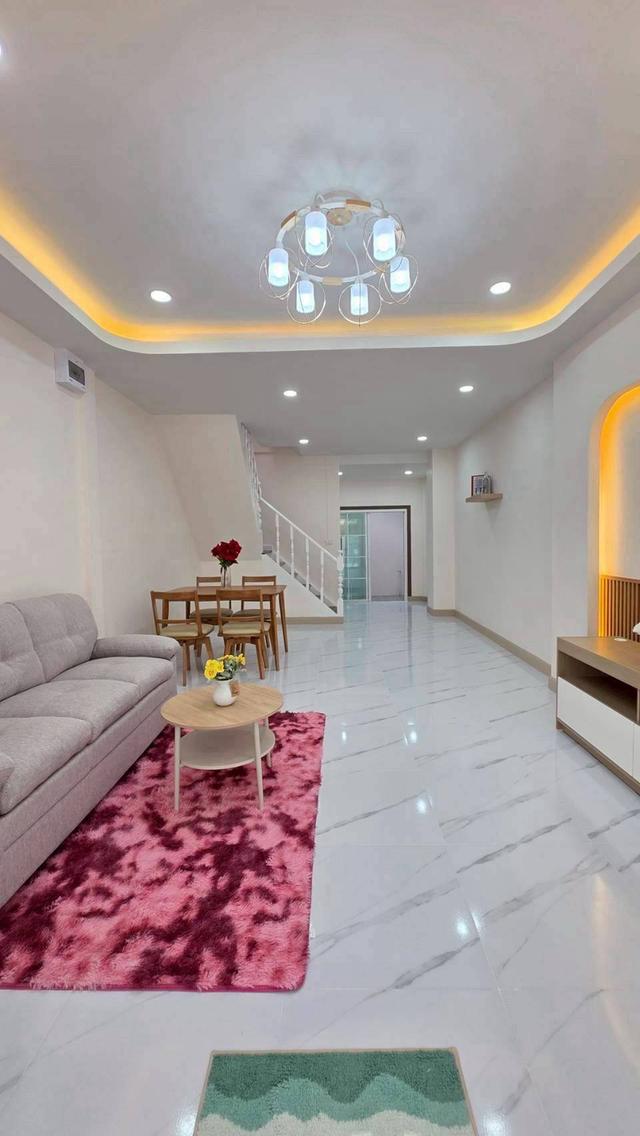 หมู่บ้านบัวทอง3 ใกล้เซ็นทรัลเวสเกตทาวน์เฮ้าส์ 2 ชั้น #หมู่บ้านบัวทอง3 ทำเลดี ติดสถานีรถไฟ - คลองบางไผ่ 9
