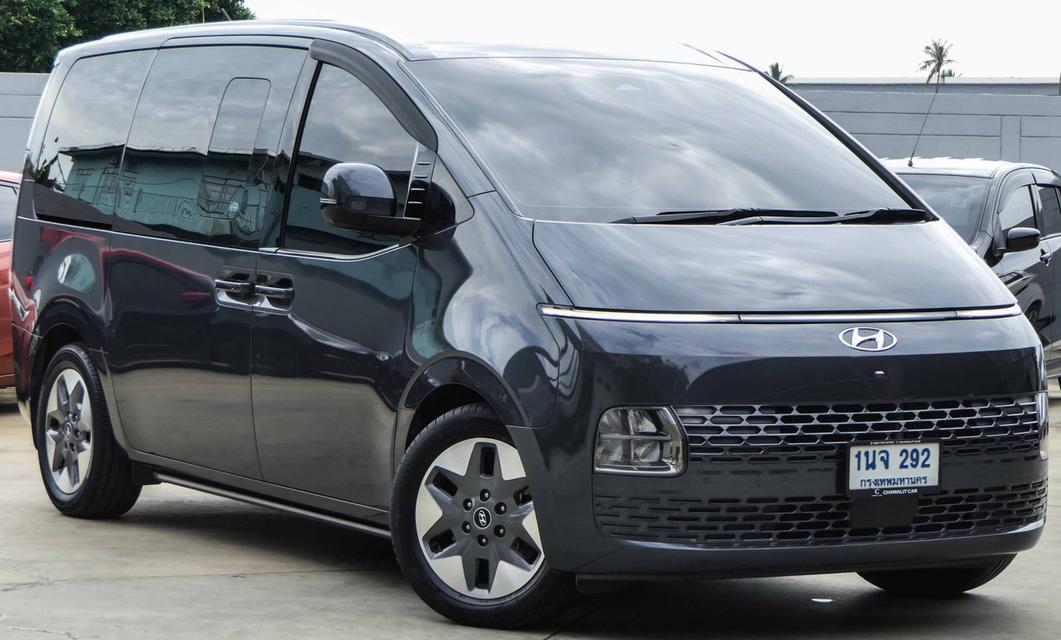 2023 HYUNDAI STARIA  2.2 SEL รูปที่ 2