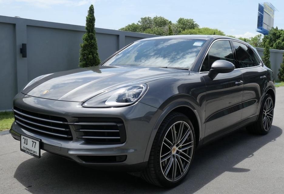 Porsche Cayenne SUV E-Hybrid (AAS)