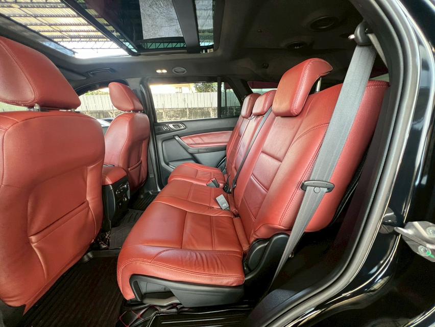 ปี 2019 FORD EVEREST, 2.0 TURBO TITANIUM PLUS คู่มือบุ๊คเซอร์วิสครบ 9