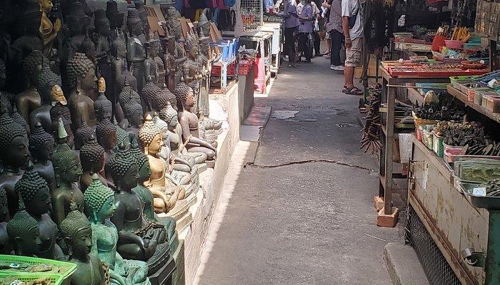 ให้เช่าพื้นที่ขายของ ท่าพระจันทร์ ริมน้ำท่ามหาราช 1