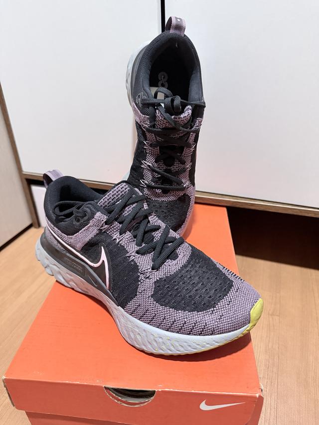 Nike React Infinity Run Flyknit 2 รูปที่ 4