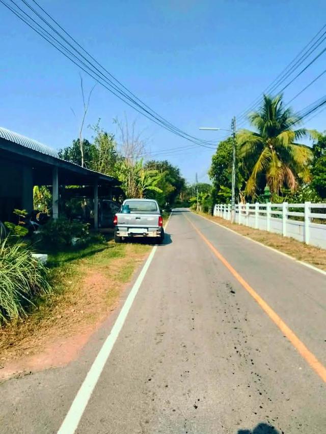 ที่ดินพร้อมสิ่งปลูกสร้าง 2