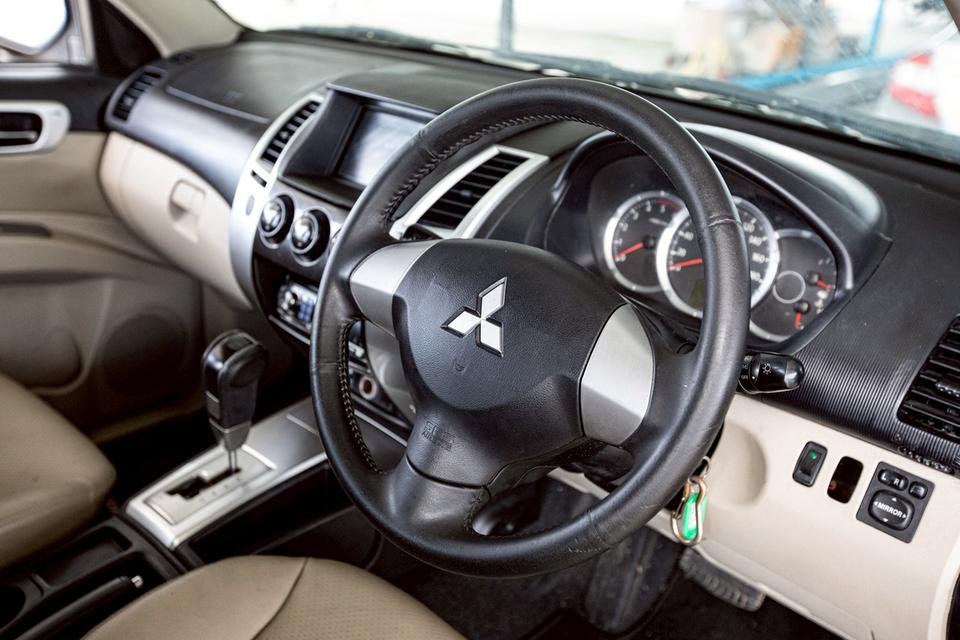 Mitsubishi Pajero 2.5GT ปี10 14