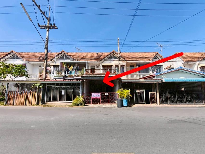 หมู่บ้านอยู่เจริญ 1 ถนนพระองค์เจ้าสาย ต.บึงยี่โถ อ.ธัญบุรี จ.ปทุมธานี 1