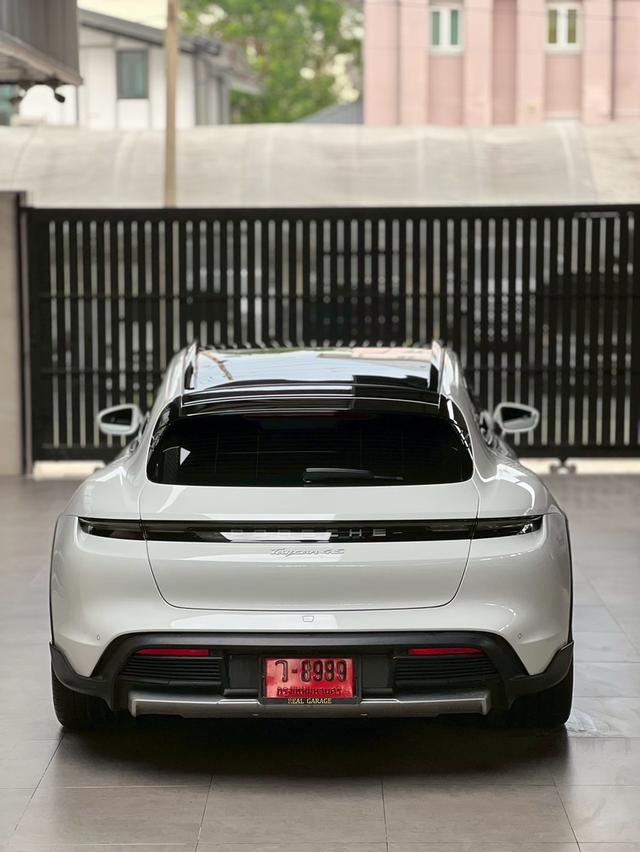Porsche Taycan 4s 10