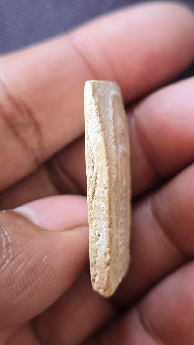 พระสมเด็จพิมพ์ 7 ชั้นหูติ่ง หลวงปู่ภูวัดอินทร์ รูปที่ 4