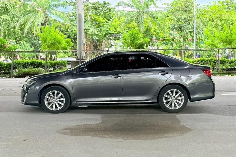 Toyota Camry 2.5 Hybrid CD AT ปี 2013 8