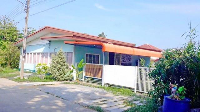 5 จอดรถ ให้เช่าบ้านเดี่ยว กว้าง ใหญ่ 152ตร.วา. ตลาดนัดสามโคก 900ม. แม็คโคร ปทุมธานี 2.53 กม. 602 ตร.ม. 3นอน รร.วิภารัตน์ 3