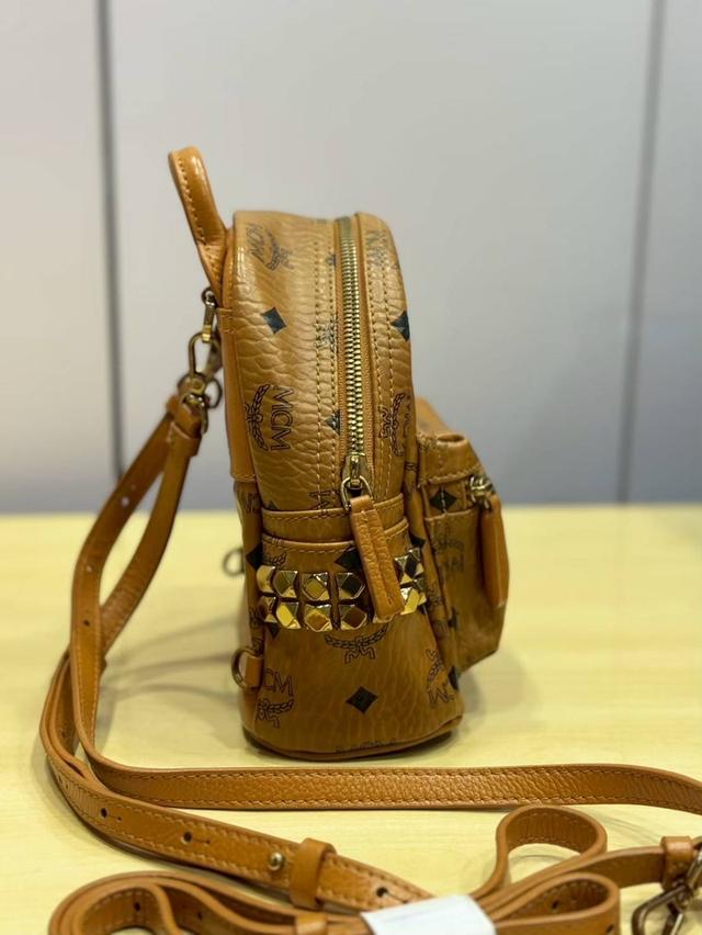 กระเป๋าเป้ MCM แท้ มือสอง 2