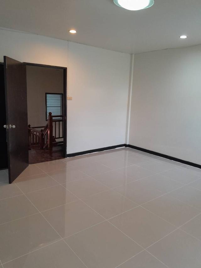 #บ้านนี้อยู่แล้วรวย (money)# #ปรับปรุงใหม่ไฉไลกว่าเดิม..เหมือนได้อยู่บ้านใหม่🏠 ให้เช่า ทาวเฮ้าส์ 2 ชั้น หมู่บ้านรื่นฤดี ซ.รามคำแหง180 **ง 14