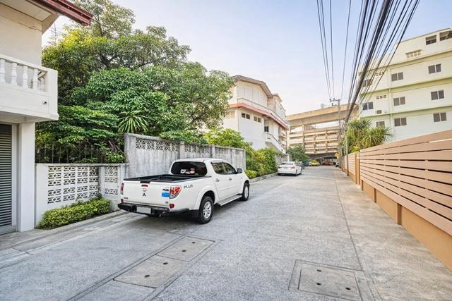 ที่ดินพร้อมอาคาร 3ชั้น 5นอน 4น้ำ สุขุมวิท83 BTSปากน้ำ ใกล้ BTS ศรีนครินทร์ 500 ม. และหอชมเมืองสมุทรปราการ 1ไร่ 1000 ตร.ม 8