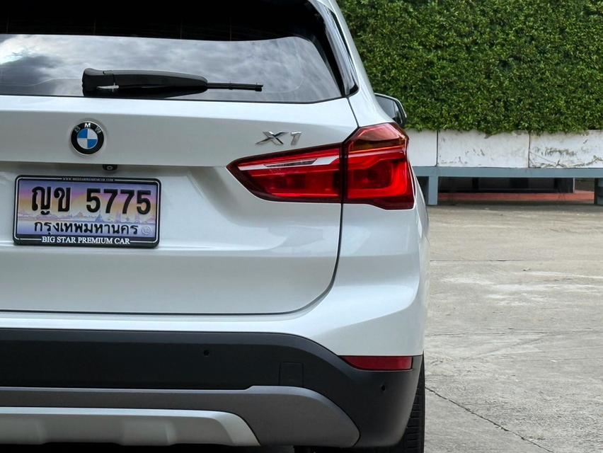 2017 BMW X1 F48 รถออกศูนย์ BMW THAILAND รถวิ่งน้อย เข้าศูนย์ทุกระยะ ไม่เคยมีอุบัติเหตุครับ 9