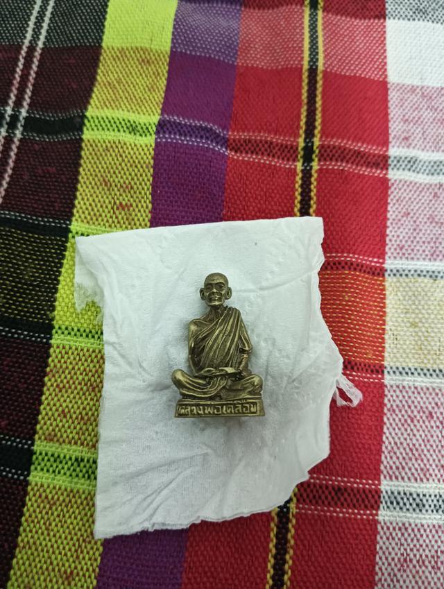 หลวงพ่อเคลือบ จ.อุทัยธานี