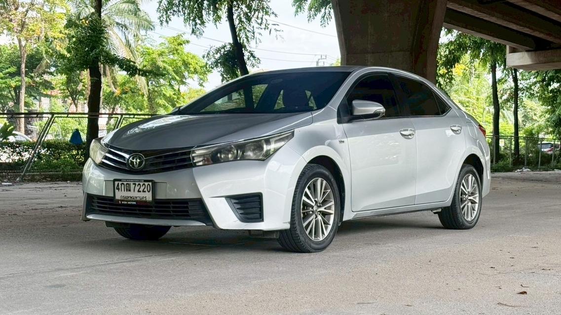 Toyota ALTIS 1.8 E AT ปี 2015